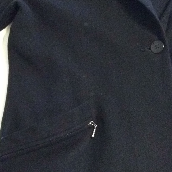 ❤️EUC MODIANO Black wool blazer, single button - Picture 5 of 6